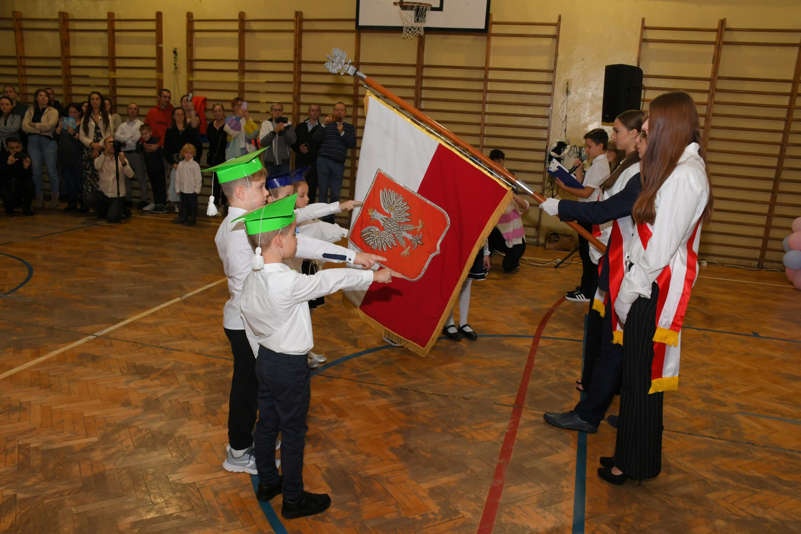 Ślubowanie klas pierwszych – dzień pełen radości i wzruszeń