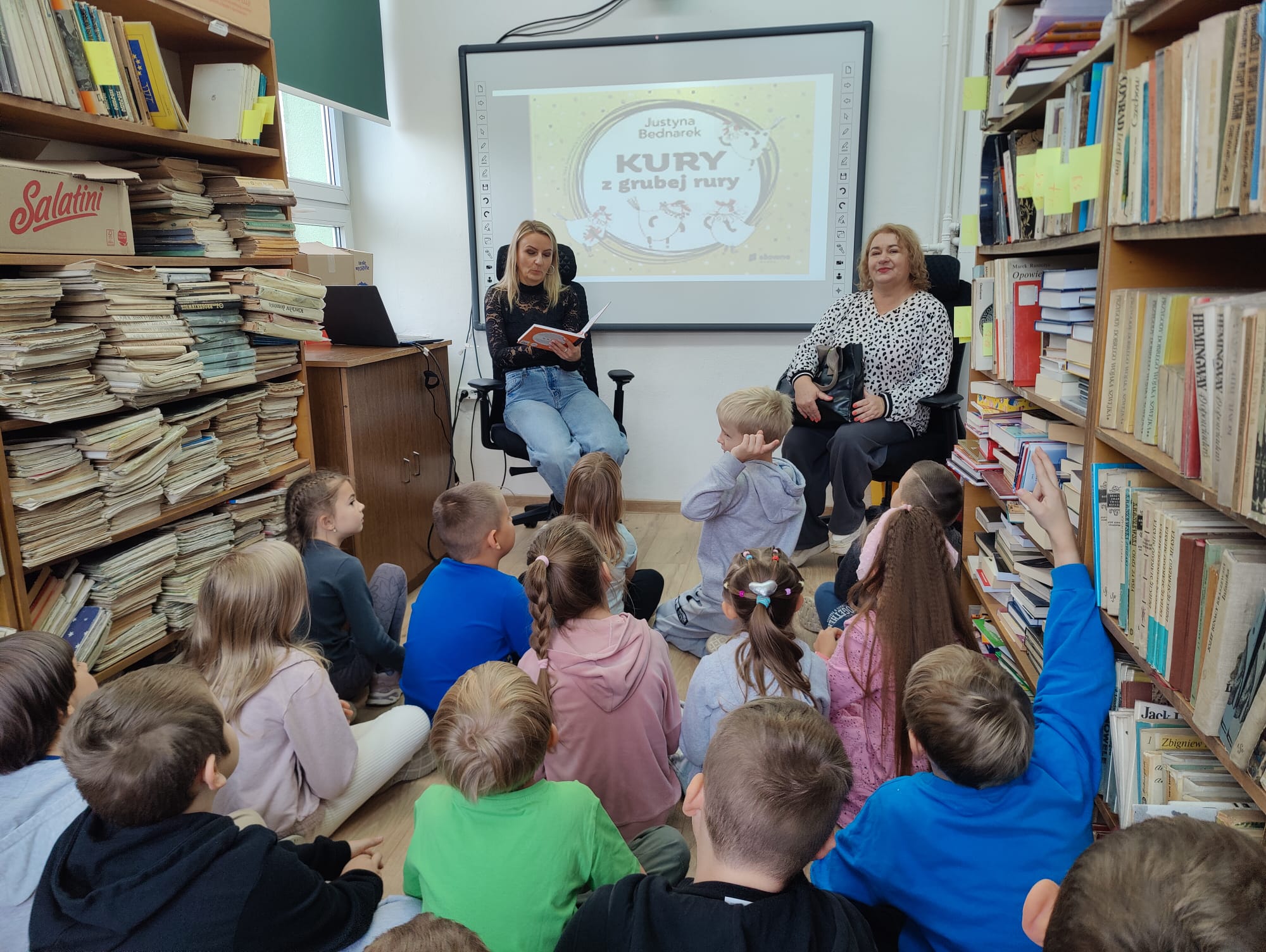 Kury w bibliotece, czyli czytanie na wesoło
