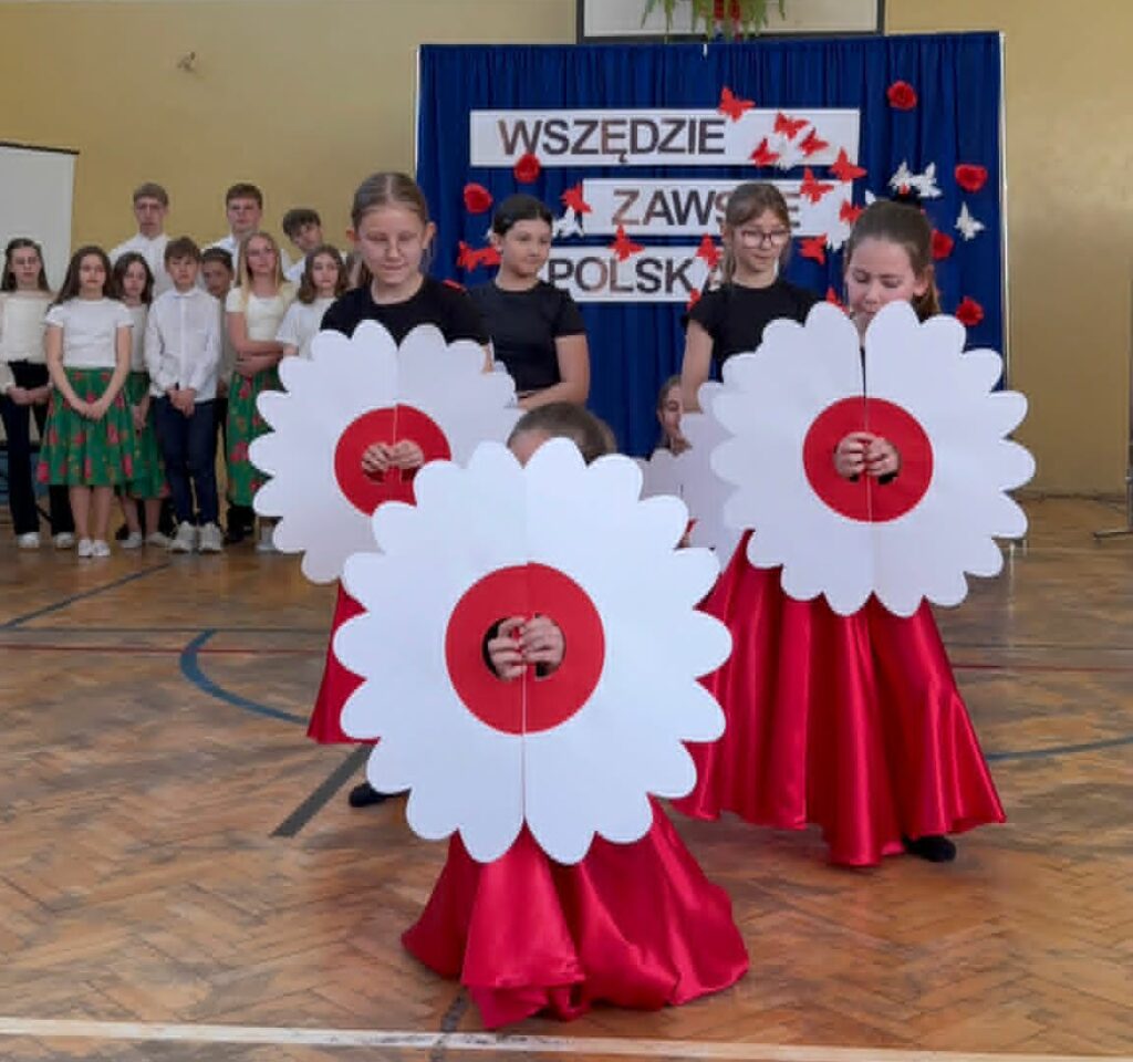 Święta Majowe – szkolna lekcja historii i patriotyzmu