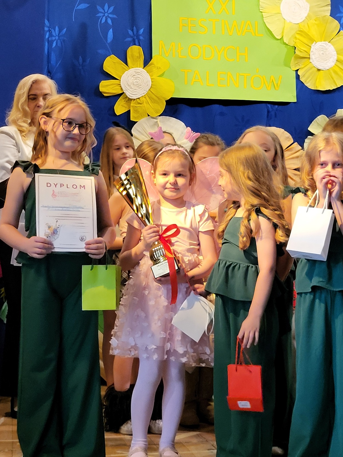 Wielki triumf naszych uczniów! Grand prix 21. Festiwalu Młodych Talentów!